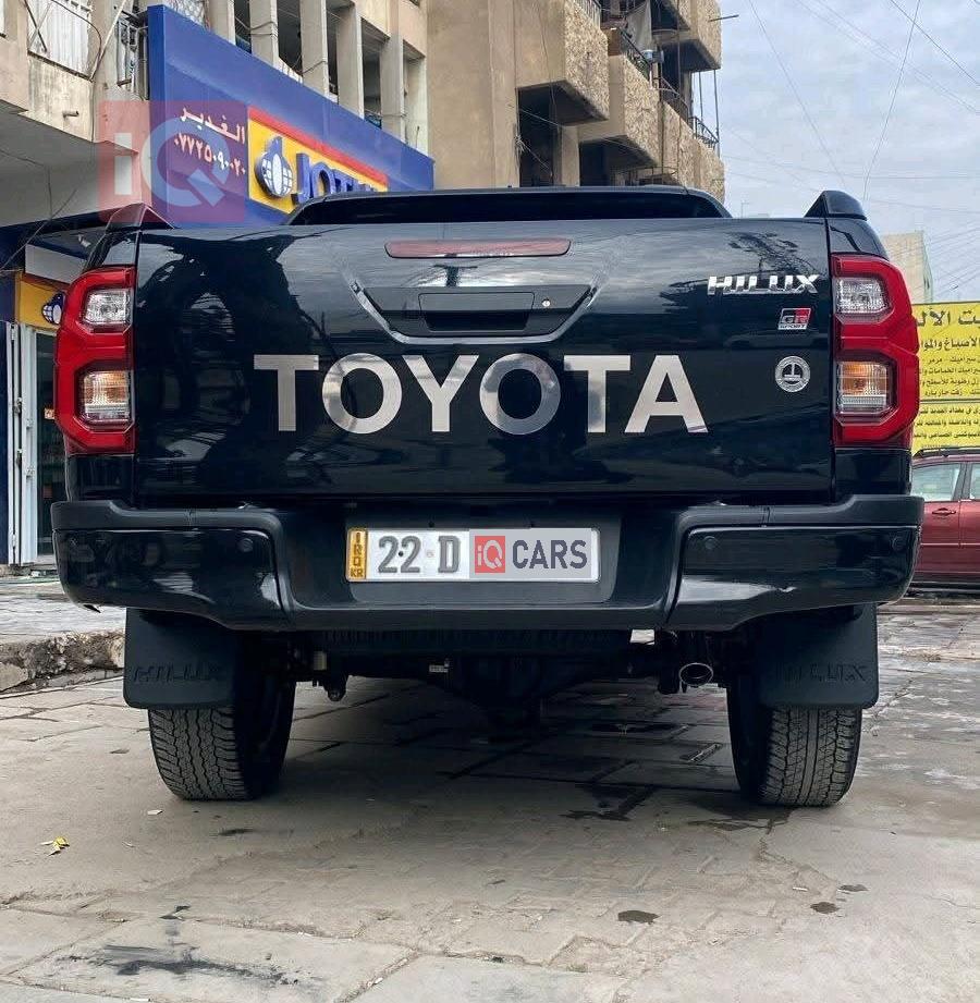 تويوتا هايلوكس